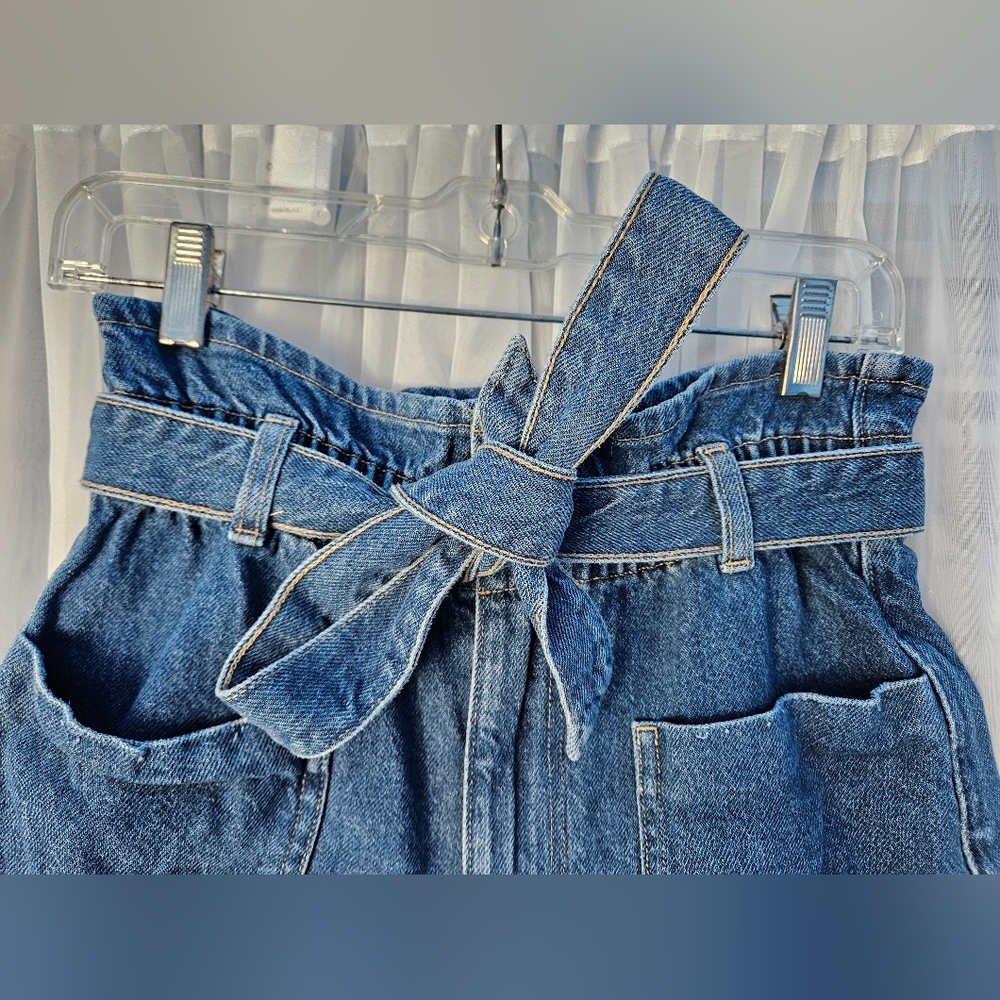Zara Women’s Denim High Rise Paperbag Shorts Size 4 - Picture 3 of 12